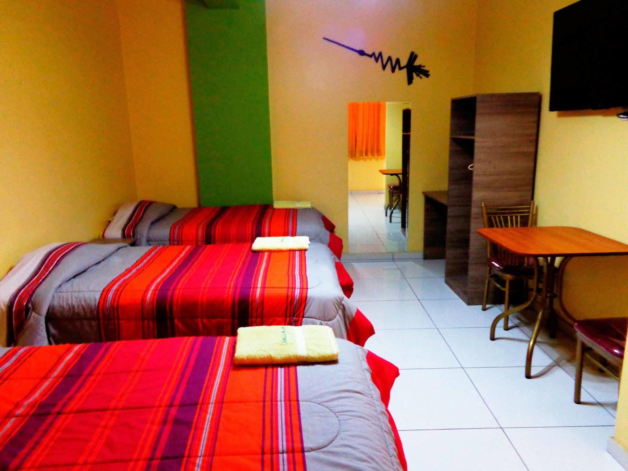 Hotel Challaca Ica Esterno foto